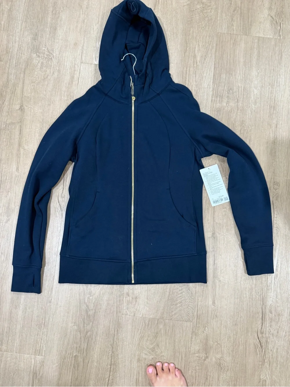 LULULEMON SCUBA FULL ZIP TRUE NAVY WITH GOLD ZIPPER -NWT -12